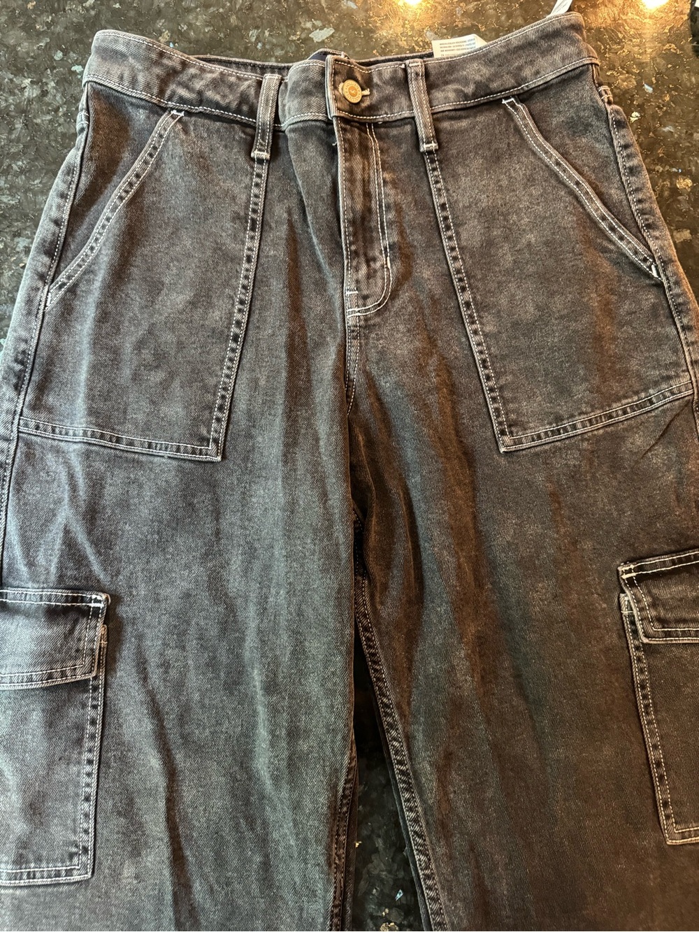 BRAND NEW* High-Waist Cargo Denim Pants in Washed Black
